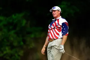 Woody Austin Adorned In American Flag Apparel Wallpaper