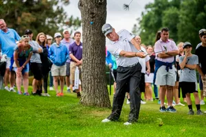 Woody Austin With Fans Wallpaper