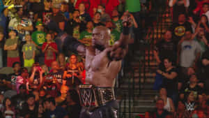 Wwe Superstar Bobby Lashley In Action Wallpaper