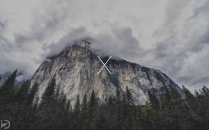 Yosemite Mountain And Cloudy Sky Wallpaper